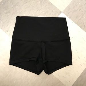 Lululemon Boogie Short (Roll Down)